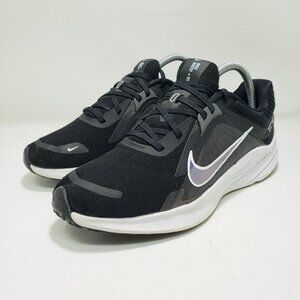 Nike Quest 5 Road Running Shoes Black White Smoke Grey Mens 9